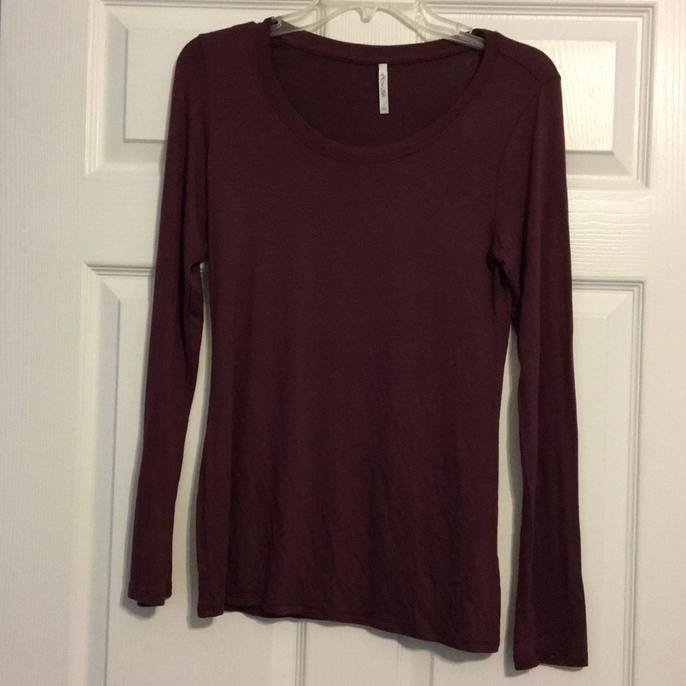 NWOT Maroon Long sleeve